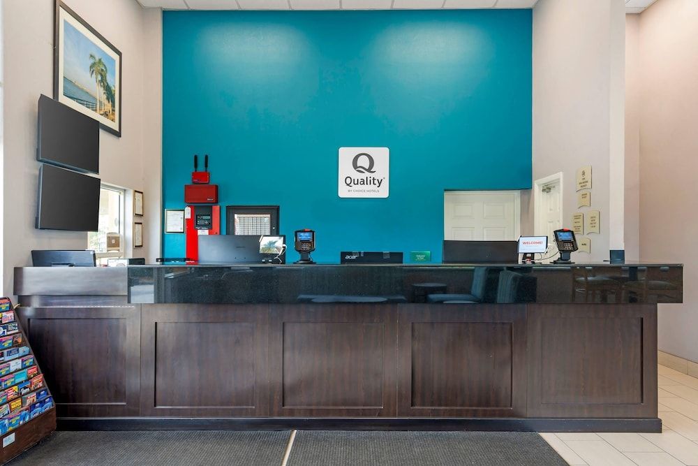 Quality Inn Bradenton North I-75 2