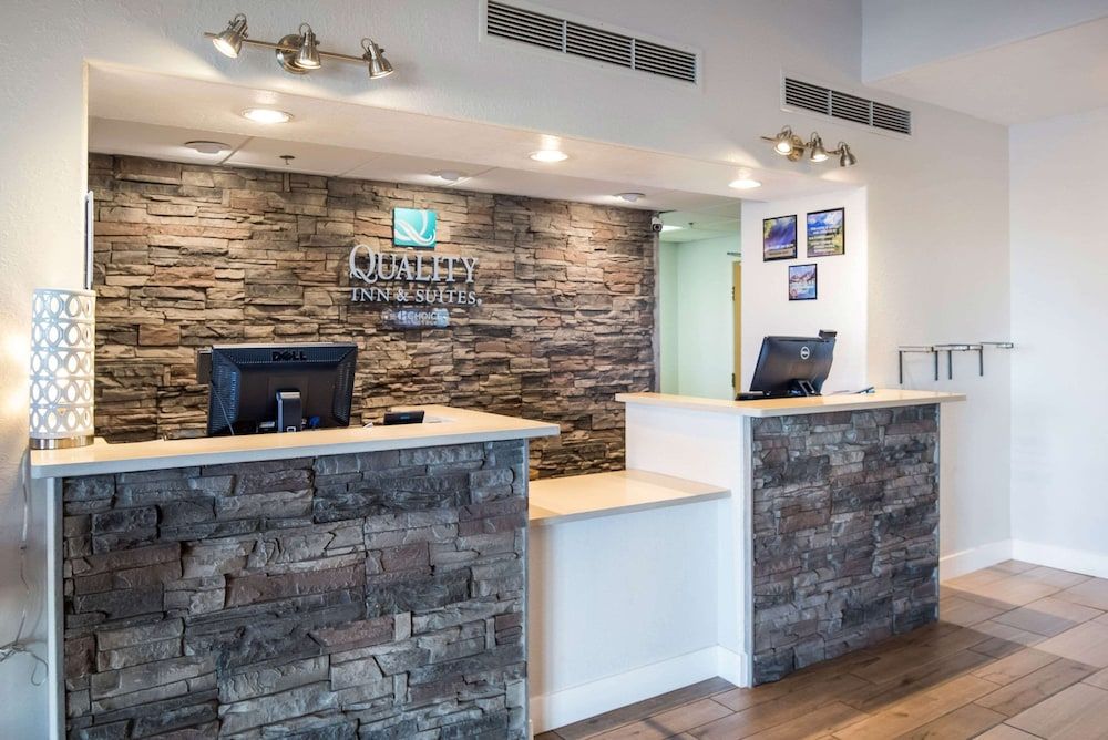 Quality Inn & Suites Pueblo West 2