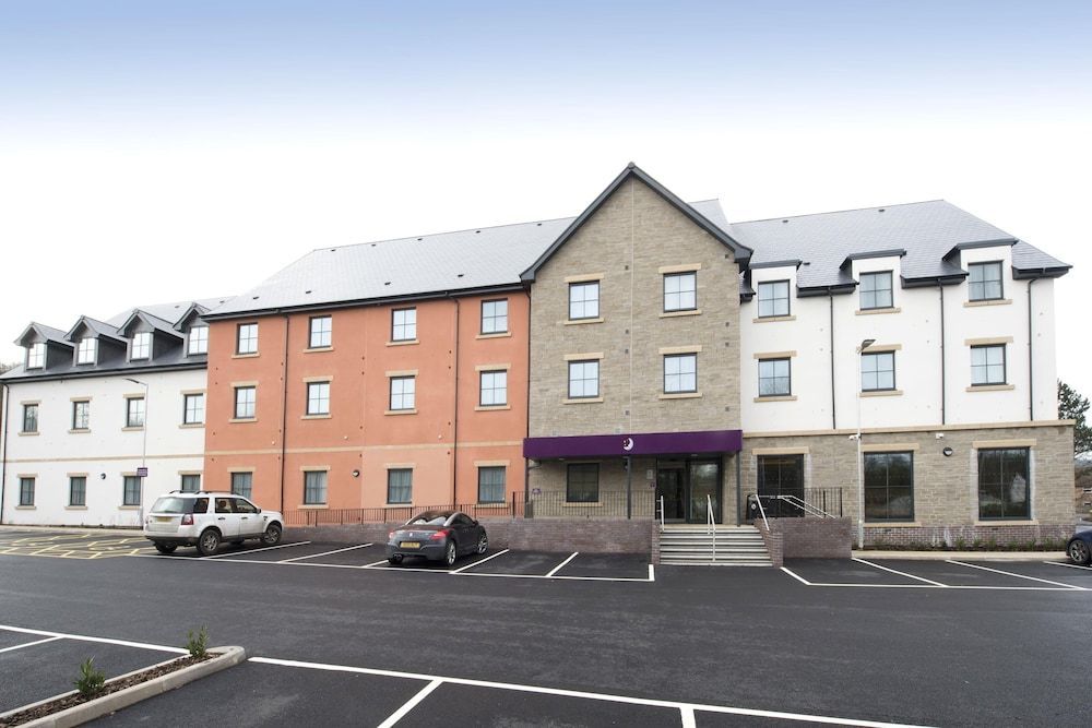 Premier Inn Monmouth 1