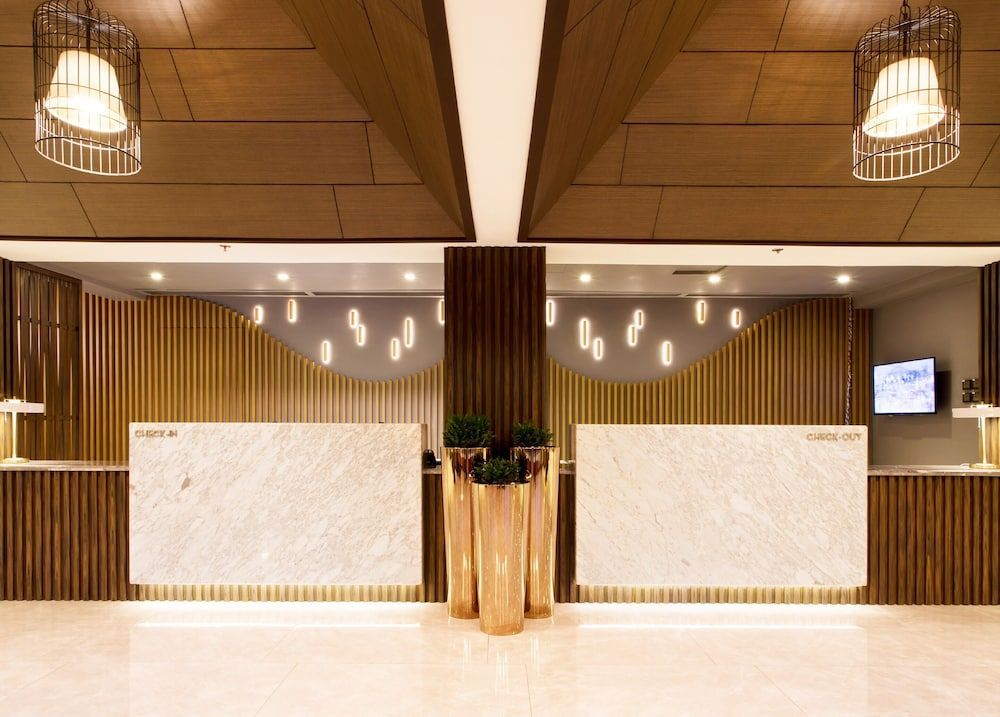 The Marison Hotel 2