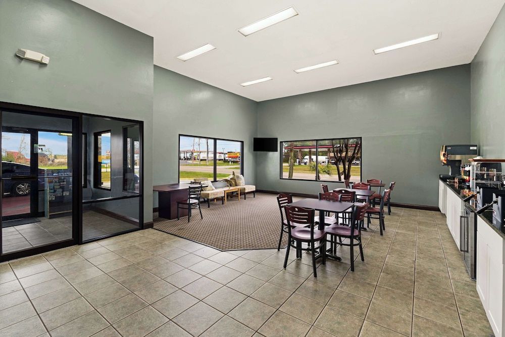 SureStay by Best Western Gulfport 2