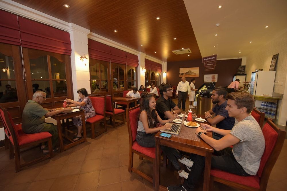 Paris - Colombo - Hotel Nippon Colombo - Colombo