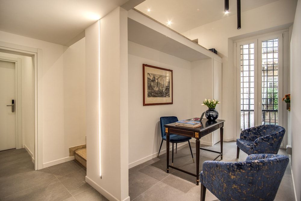 Little Queen Suite 2