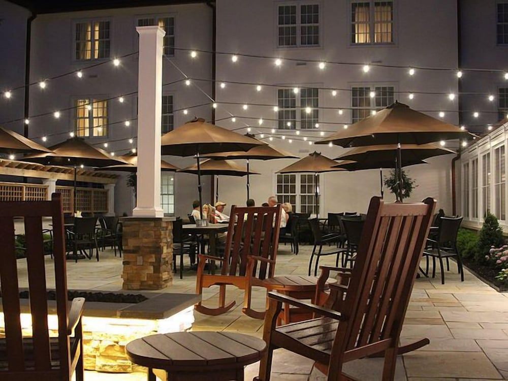 Normandy Farm Hotel & Conference Center 1