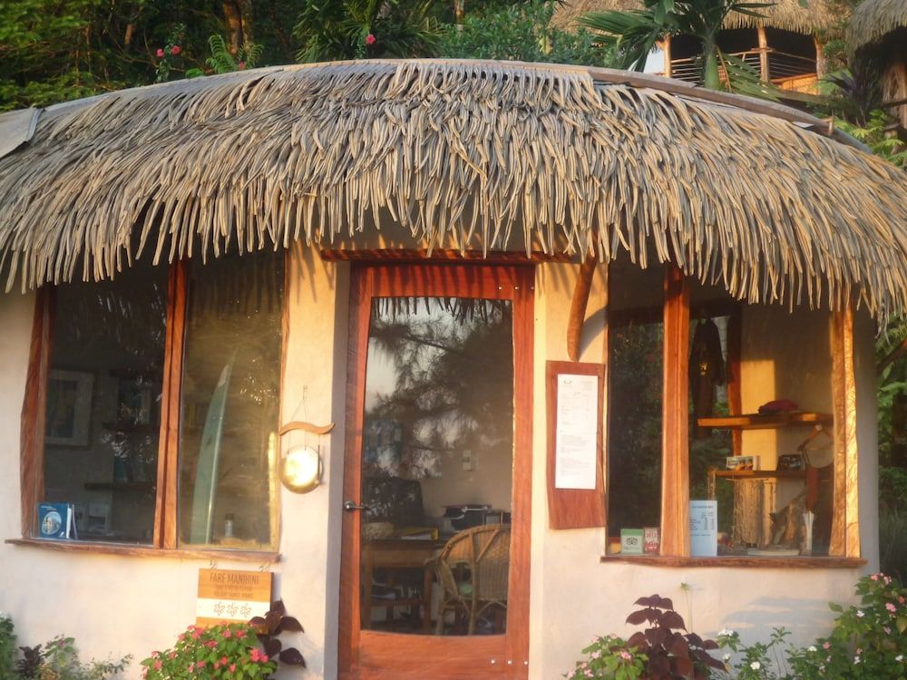 Vanira Lodge 2