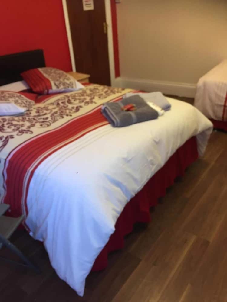 Nights Inn 1