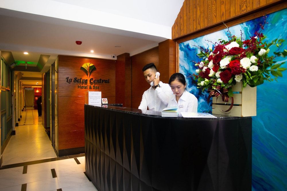 Hanoi La Selva Central Hotel & Spa 1