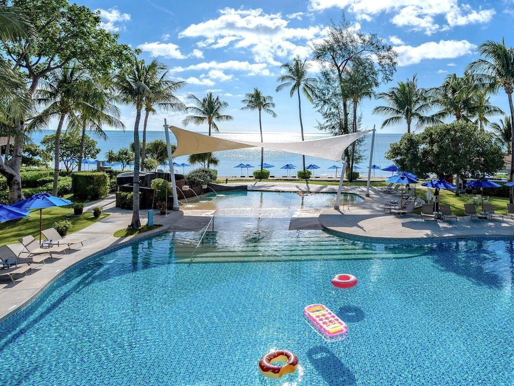 OZO Chaweng Samui 1