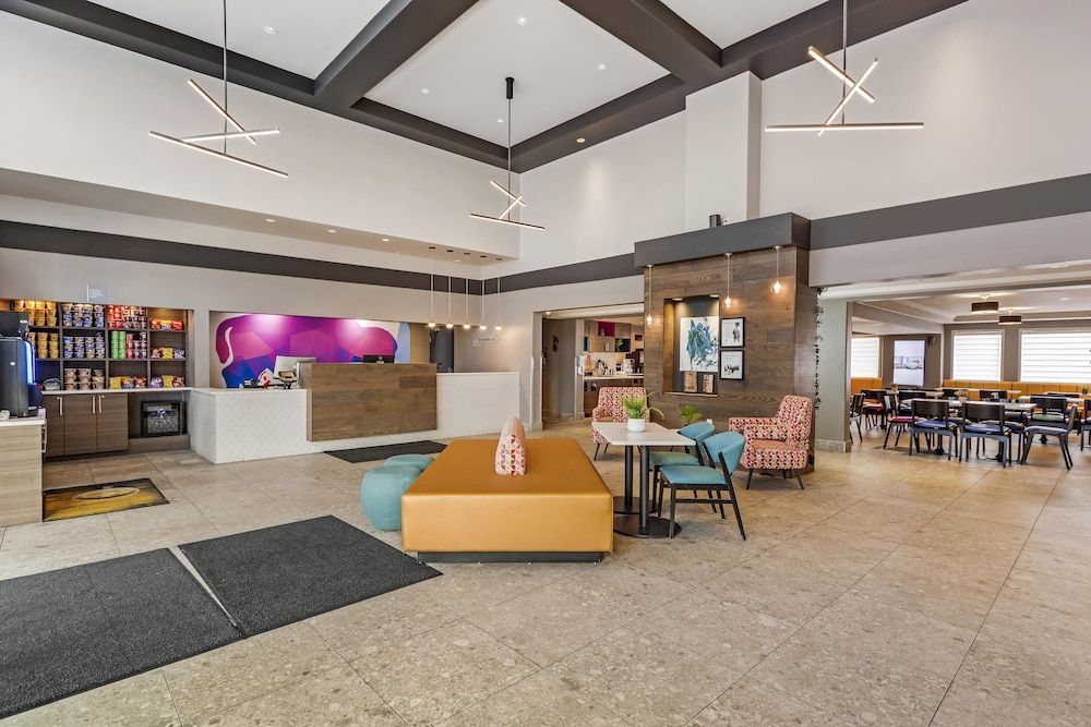Best Western Plus West Edmonton 2
