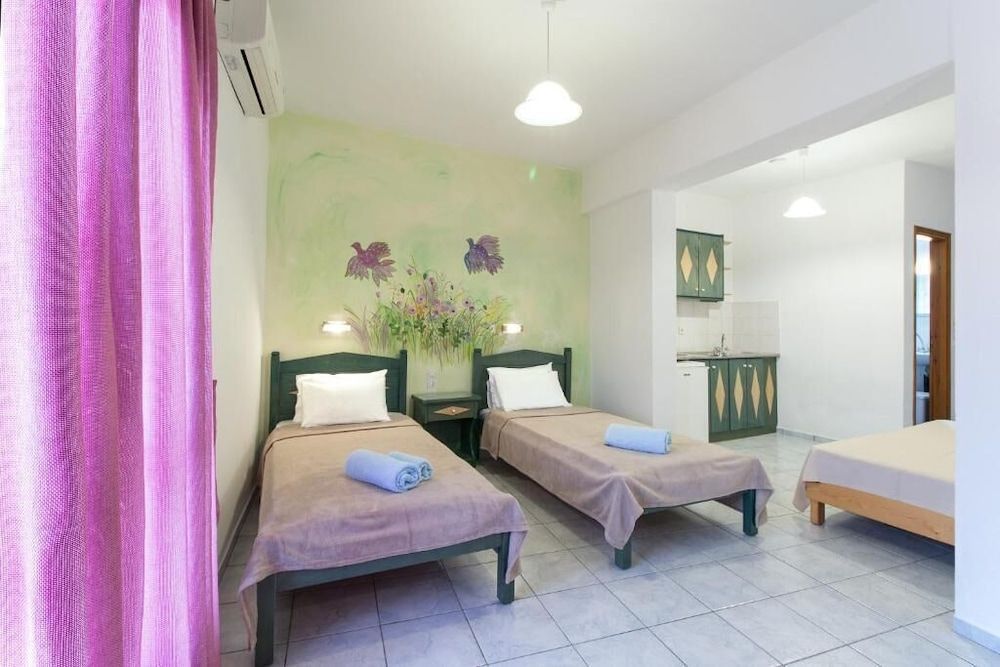 Stefanis House 2