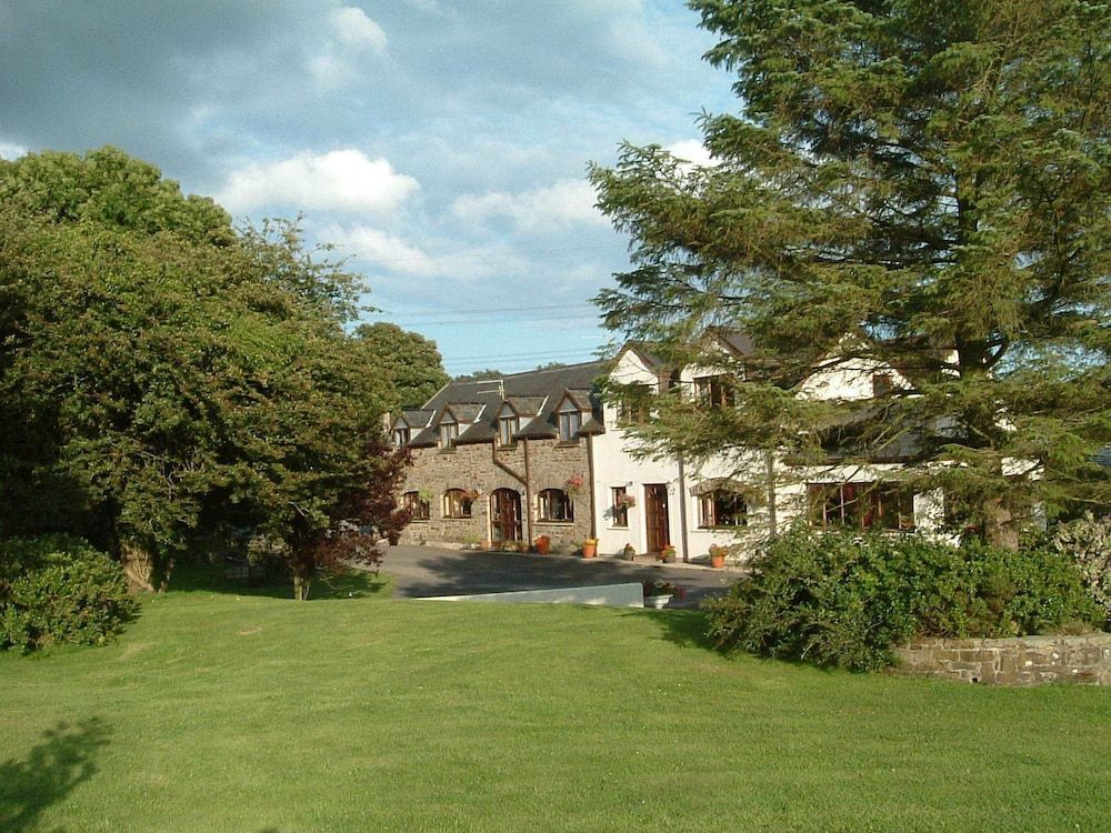 Langdon Farm Guest House 1