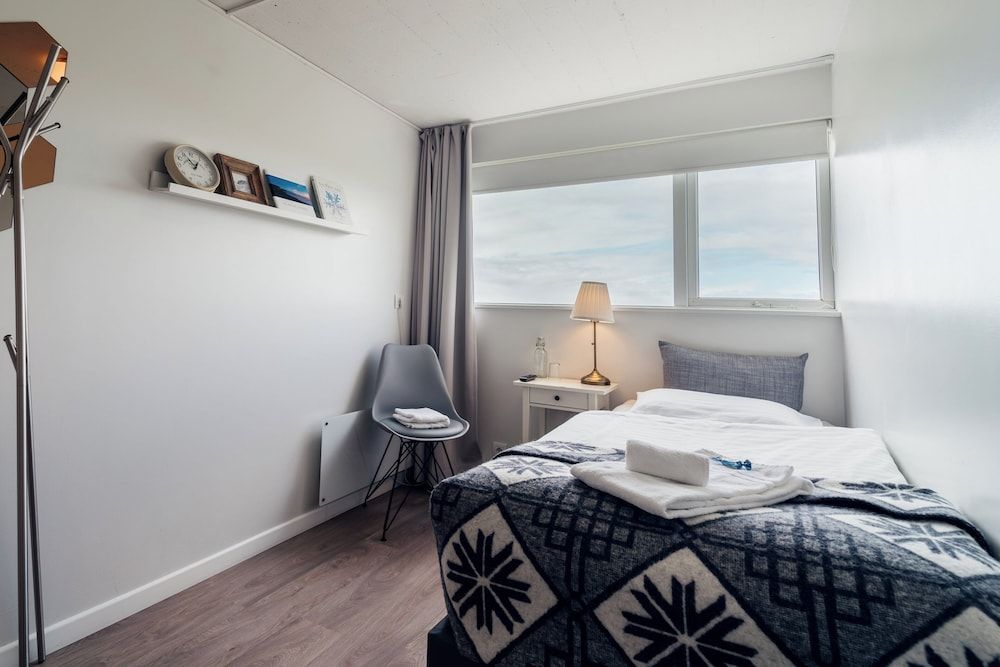 Farmhouse Lodge 2