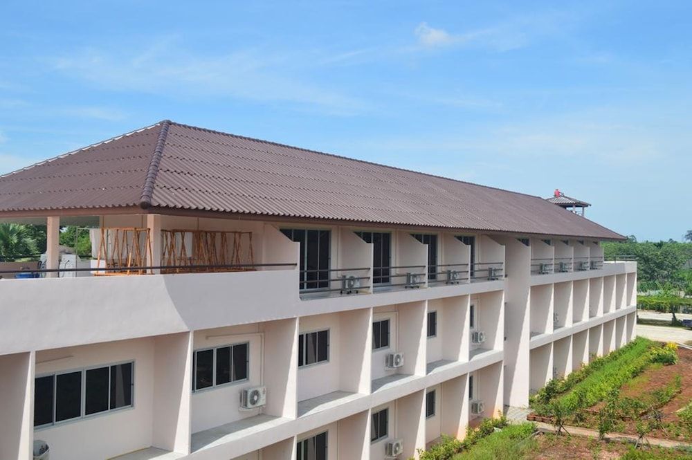 Be Fine Sabuy Hotel and Resort 1