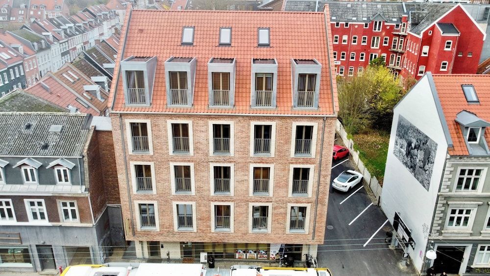 Aura Apartment Hotel 1
