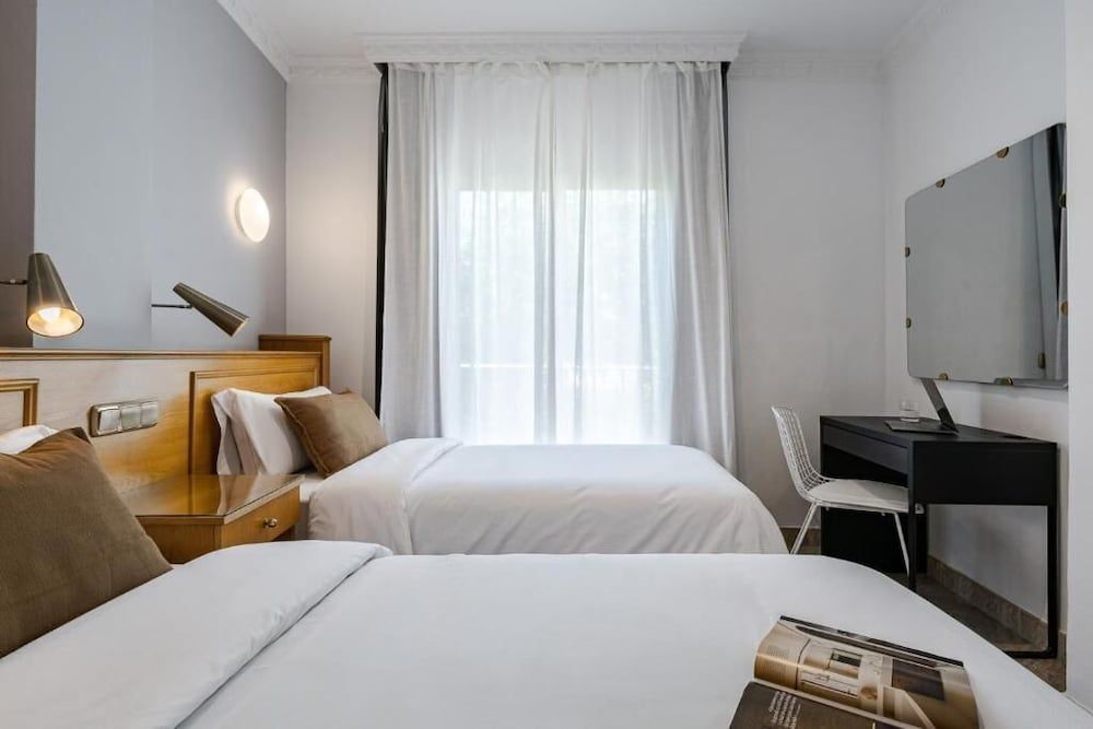Hotel Agur 1