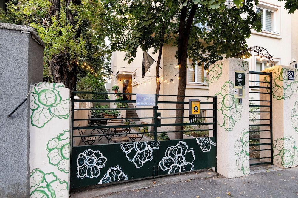 Cabbage Hostel 1