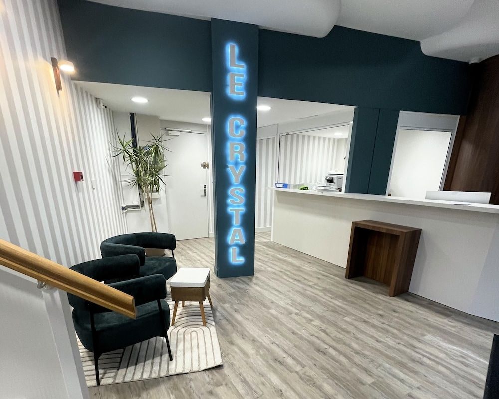 Best Western Hotel Le Crystal Dinard 1