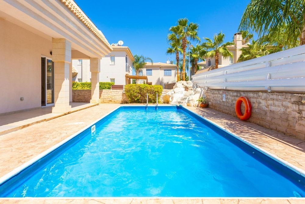 Villa Claudia in Paralimni 2