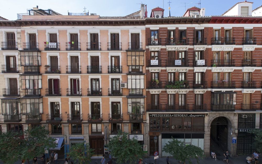 Aspasios Calle Mayor Apartments 1