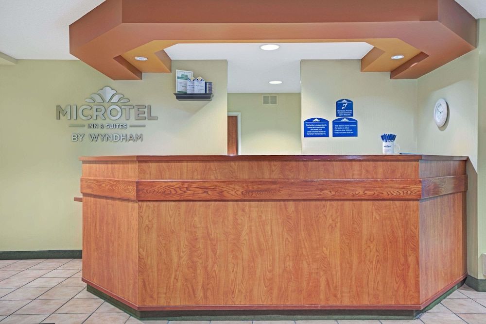 Microtel Inn and Suites - Inver Grove Heights 2