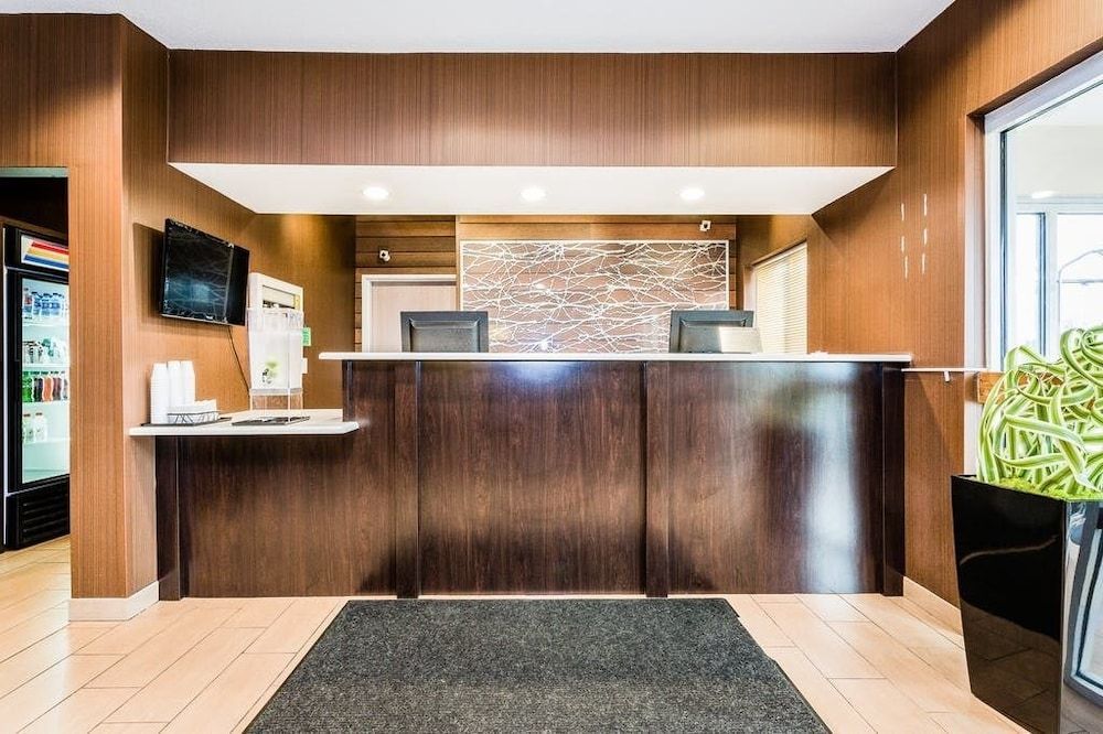 Wingate by Wyndham Gurnee 2