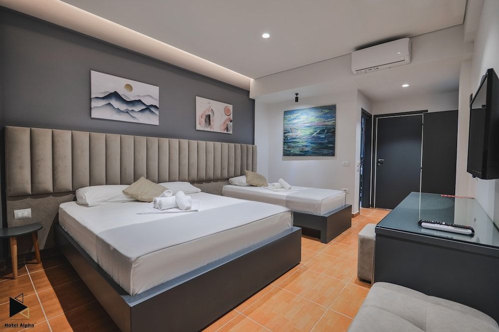 Hotel Alpha 1