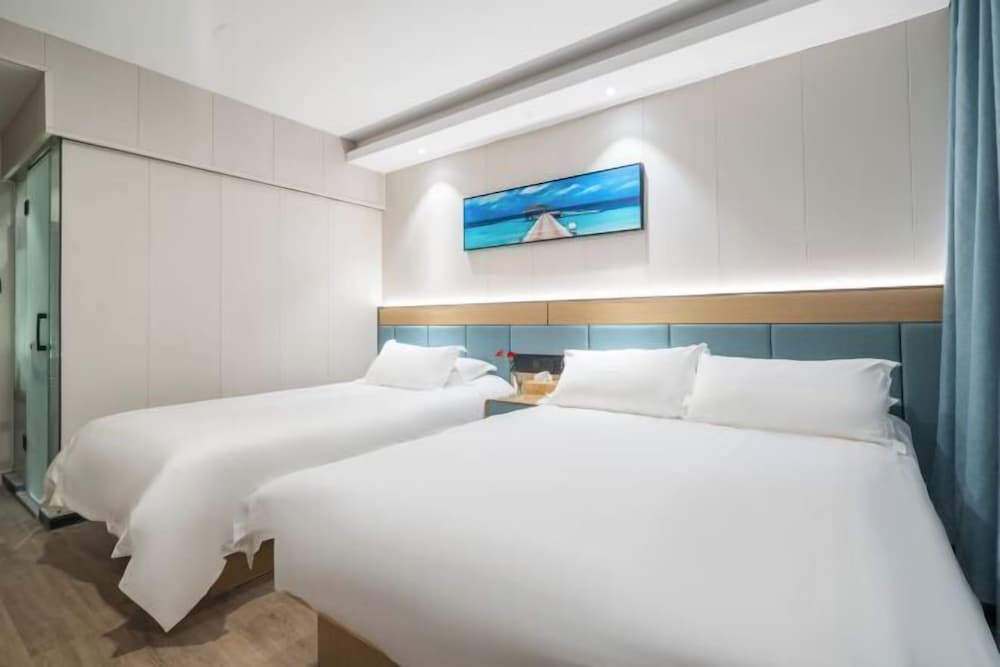Yiheju Hotel (Shanghai West Railway Station Caoyang Road Branch) 2