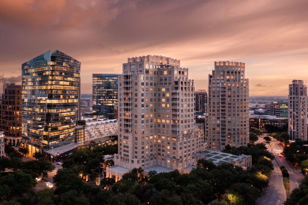 The Ritz-Carlton, Dallas 1