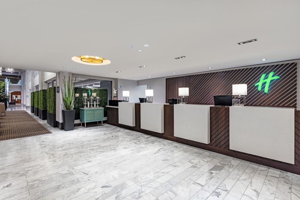 Holiday Inn TORONTO DOWNTOWN CENTRE by IHG 2