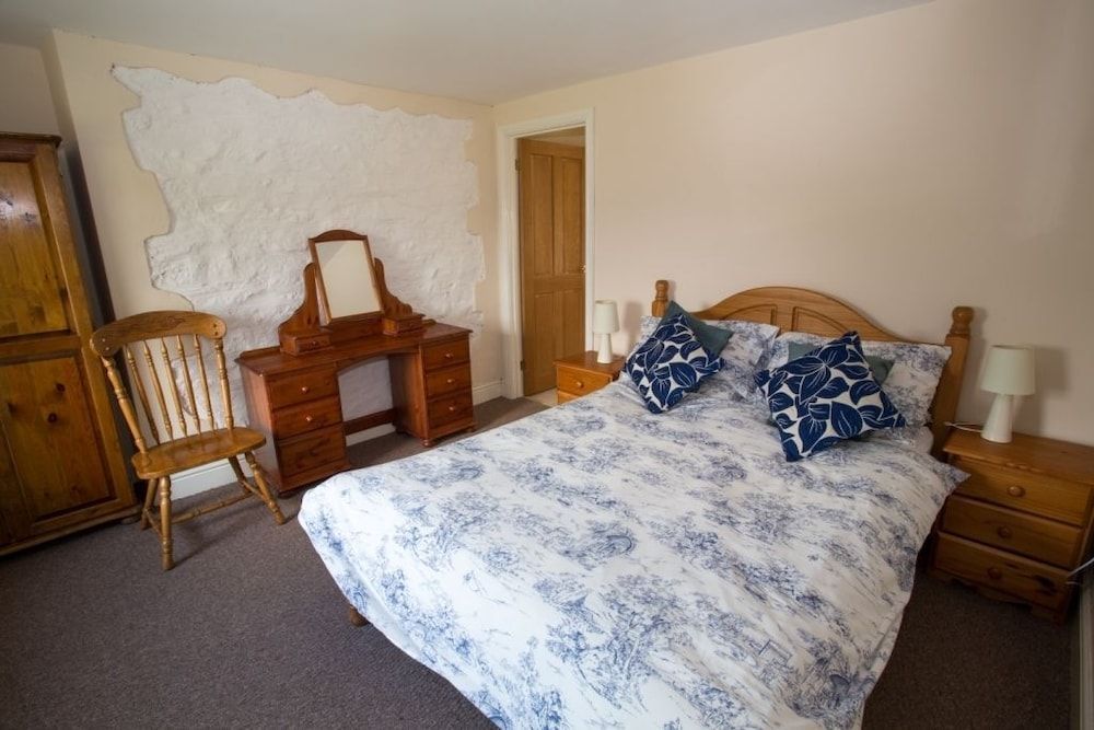 Merlin Cottages 2