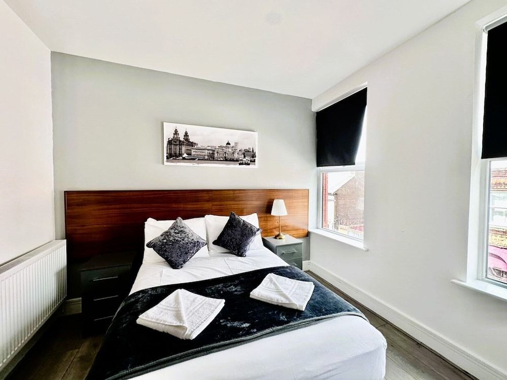 Trivelles Liverpool 2