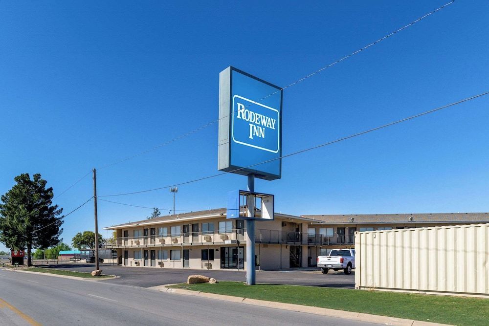 Rodeway Inn Midland South 1