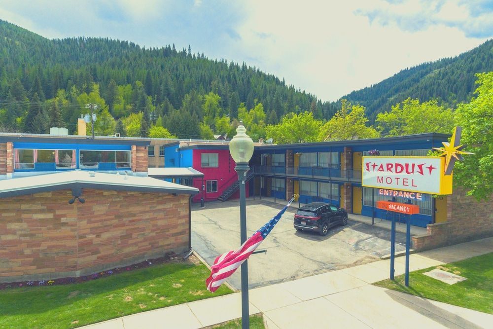 Stardust Motel Wallace 1