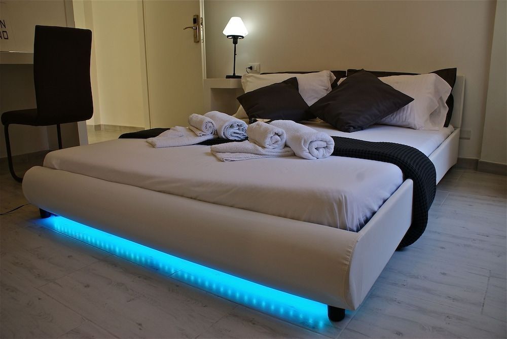 Empire Suites 1