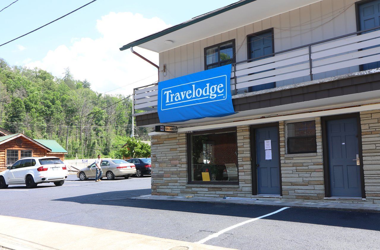 Bishop Inn Downtown Gatlinburg 1