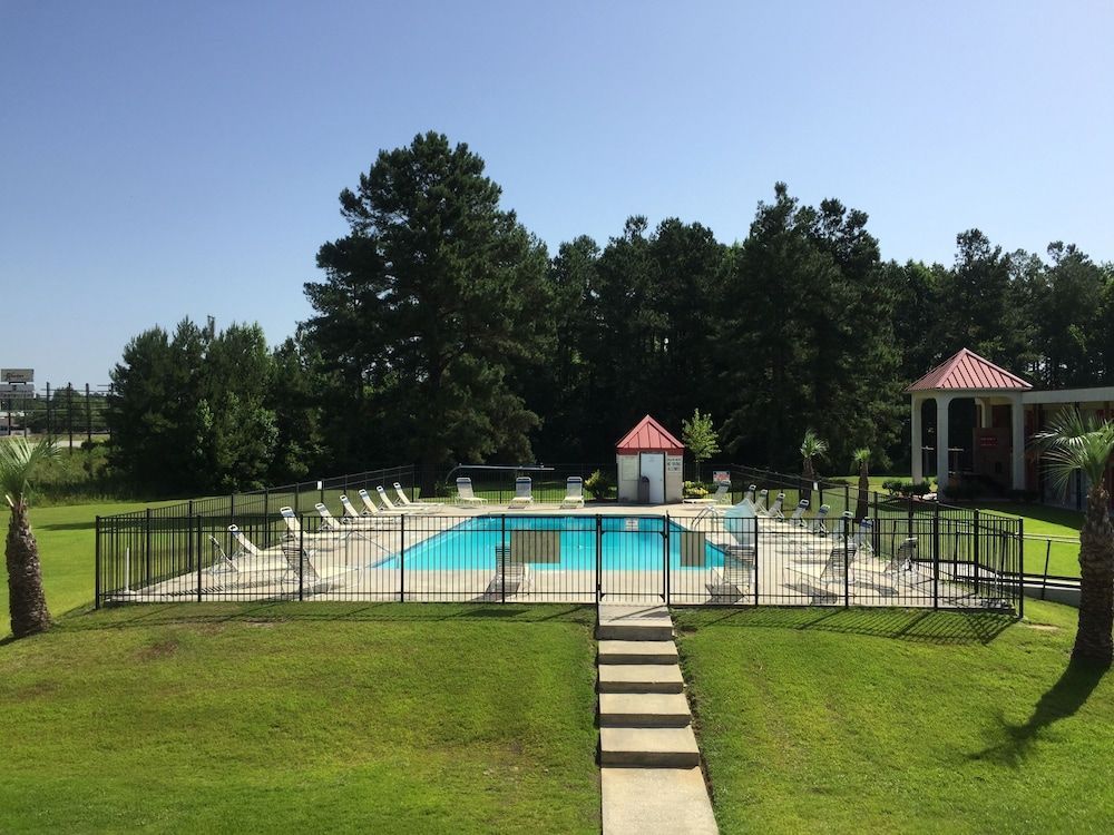 Palmetto Inn 1