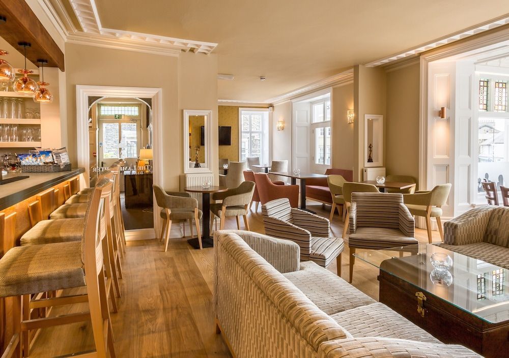 The Lamplighter Dining ~ Rooms 2