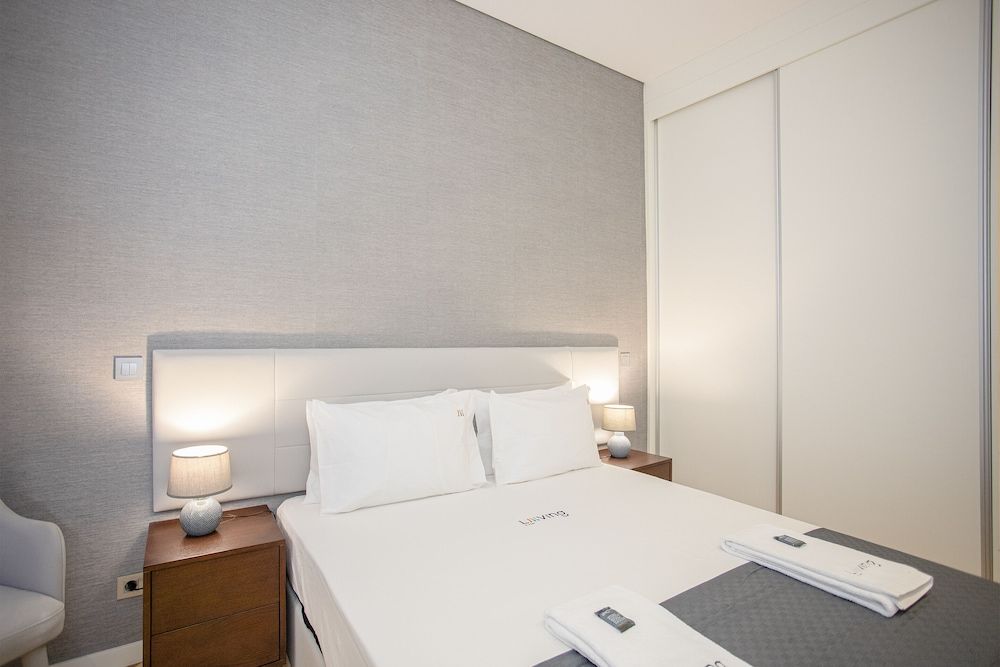 Liiiving-Mouzinho Residence Apartment 1T 1