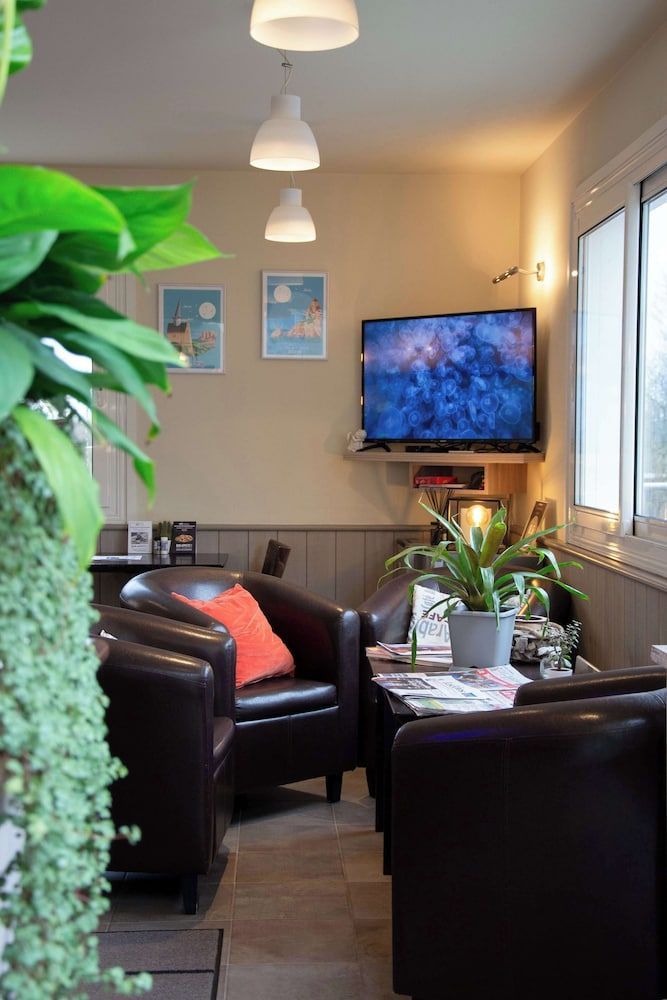 BRIT HOTEL CONFORT Lannion vers Perros-Guirec 2