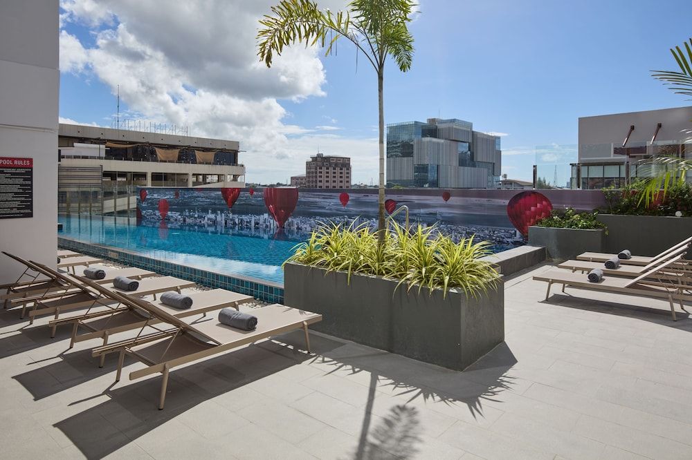 Radisson RED Cebu Mandaue 1