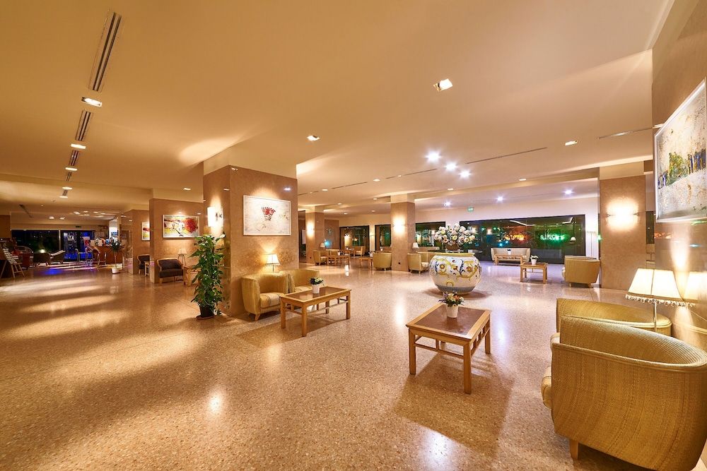 Grand Hotel Delle Terme Re Ferdinando 2