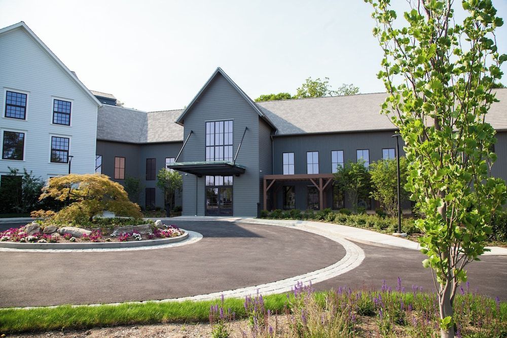 Delamar Westport 1