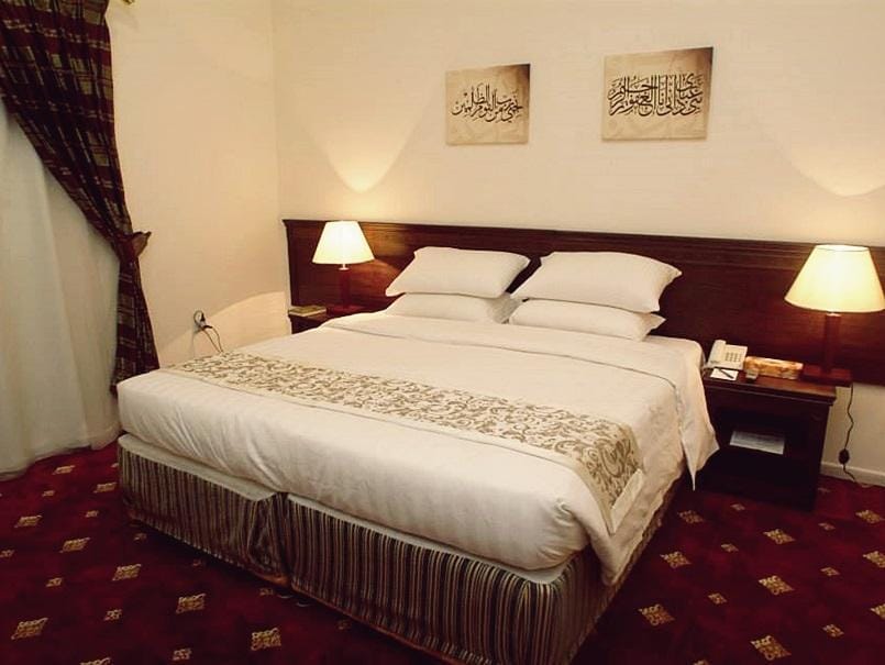 Mather Al Eiman Ajyad Hotel 2