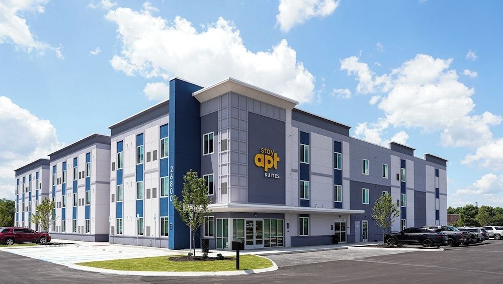stayAPT Suites Madison-Greenbrier 1