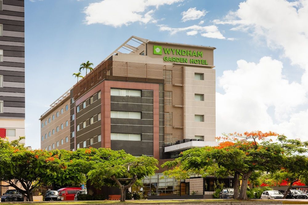 Wyndham Garden Cancun Downtown 1