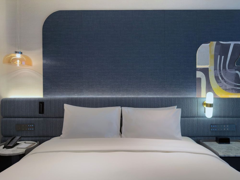 voco Suites Shenzhen Huanggang by IHG 1