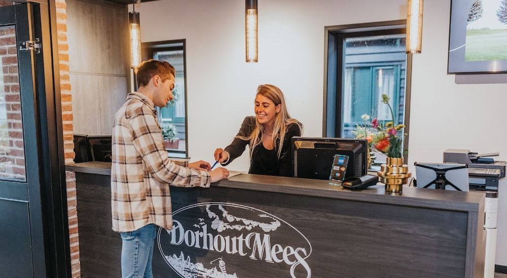 Hotel Sportsbar & Brasserie Dorhout Mees 2