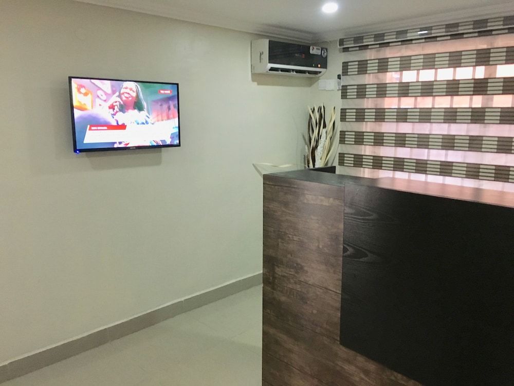 Choice Suites II 2