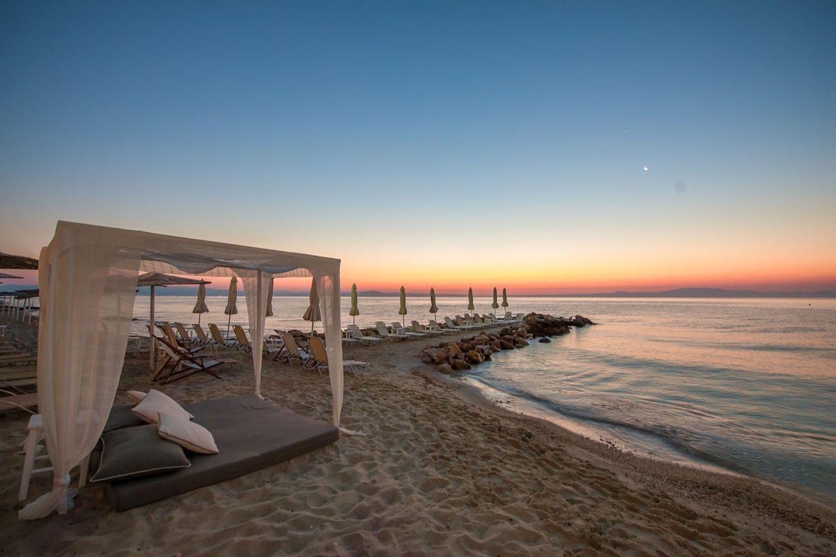 White Suites Resort- Adults Only Hotel 1