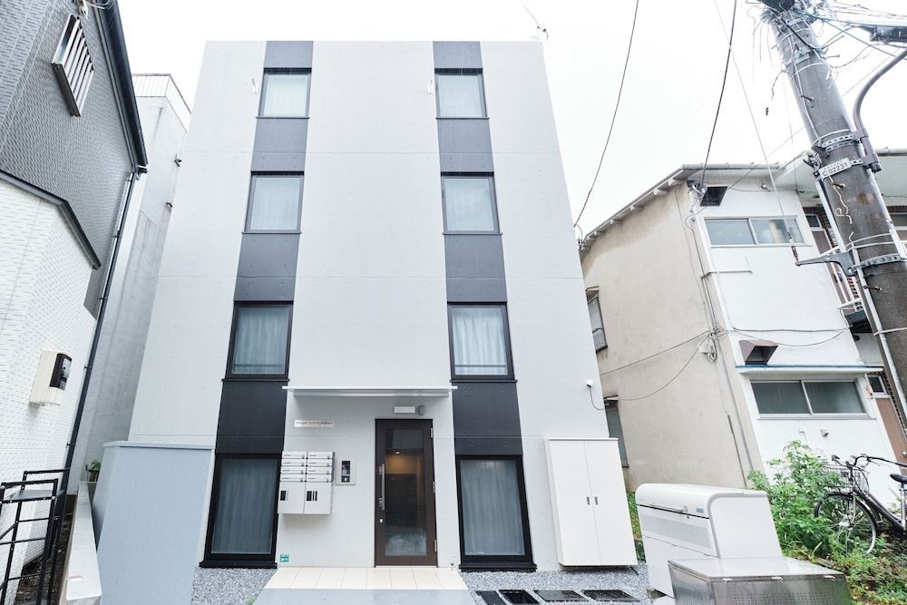 Maison Ash Ikebukuro by Tranova 1